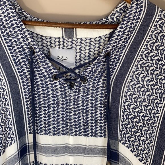 Rails Lily Lace Front Pullover Tie Neck Top XS - Picture 6 of 10